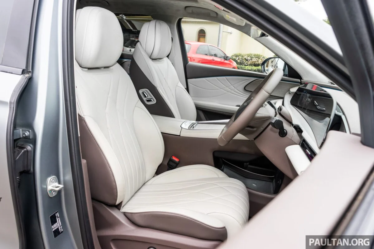 OMODA C9 PHEV Premium Interior