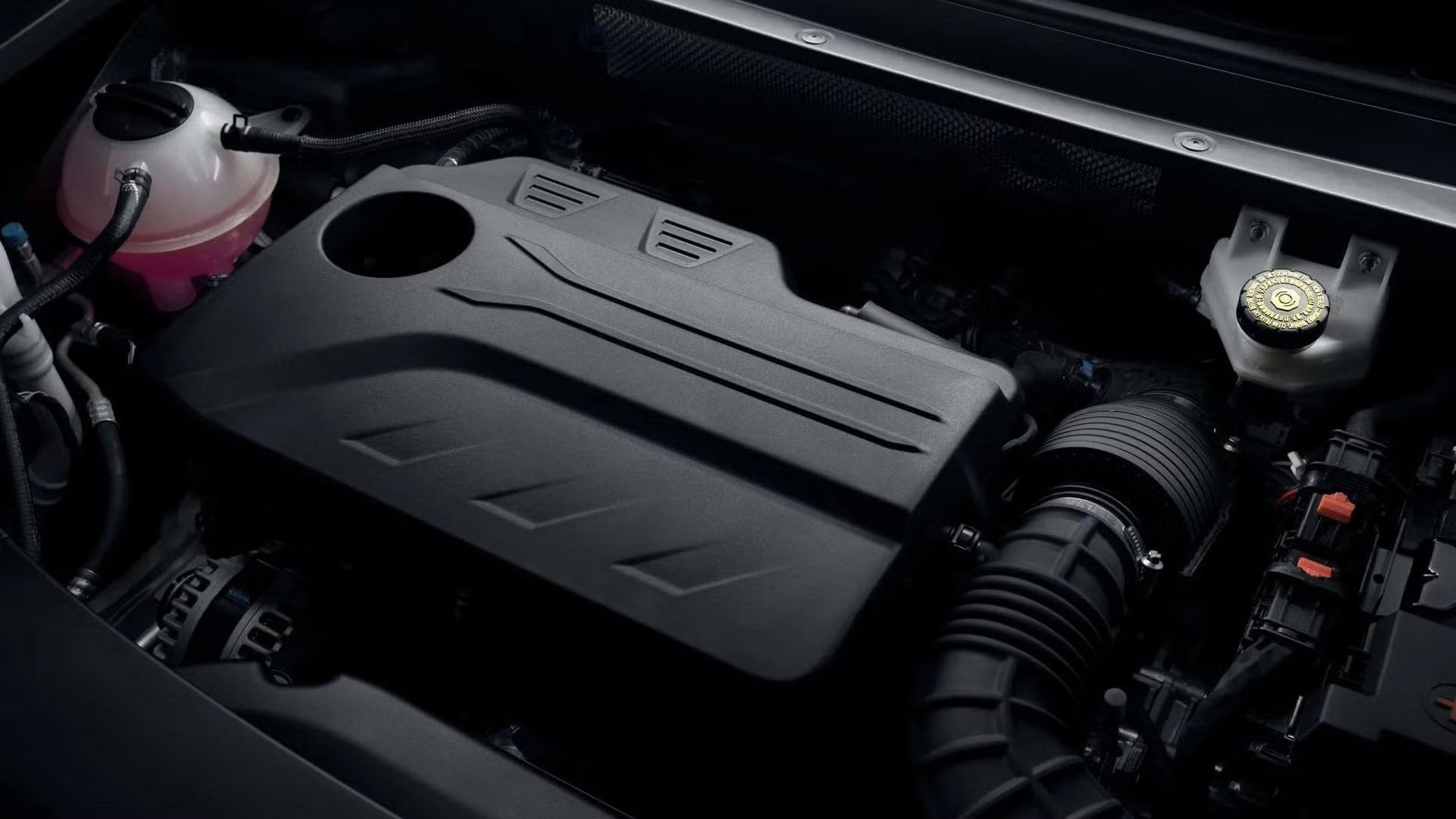 JAECOO J8 2.0L Turbocharged Engine - Flagship Adventure Performance